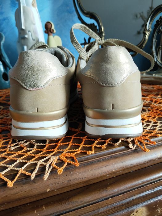 Buty, adidasy, sneakersy, trampki rozmiar 38