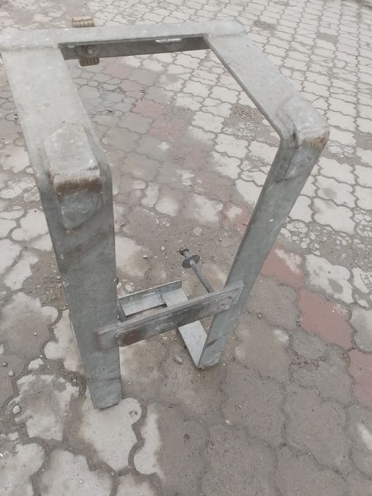 Кріплення запаски 17,5