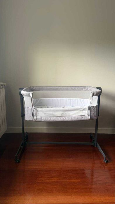 Berço co-sleeping Kindergarten em ótimo estado