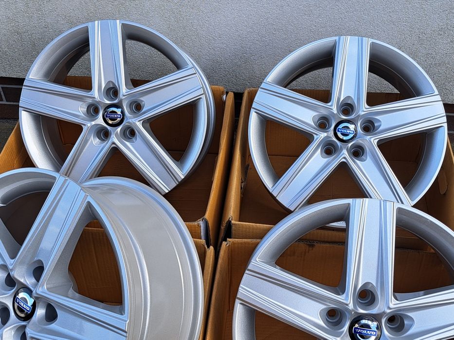 Alufelgi VOLVO 17' 5x108 S40 S60 V40 V60 V70 V90 XC40 XC60 XC70 #10