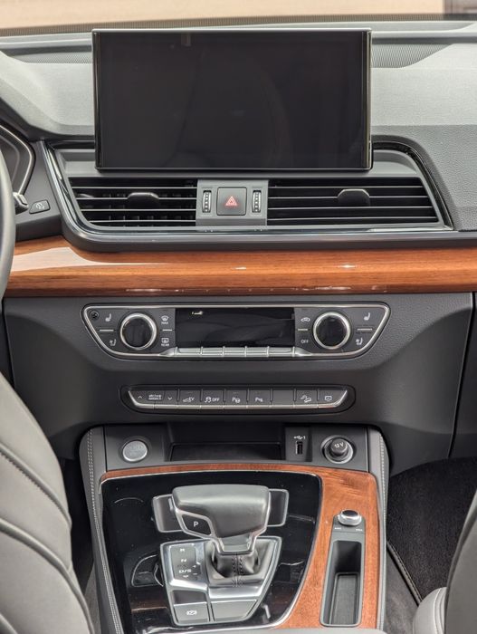 Audi Q5 2021 VIN WA1F2AFY4M2079748 фото оголошення 4 з 8