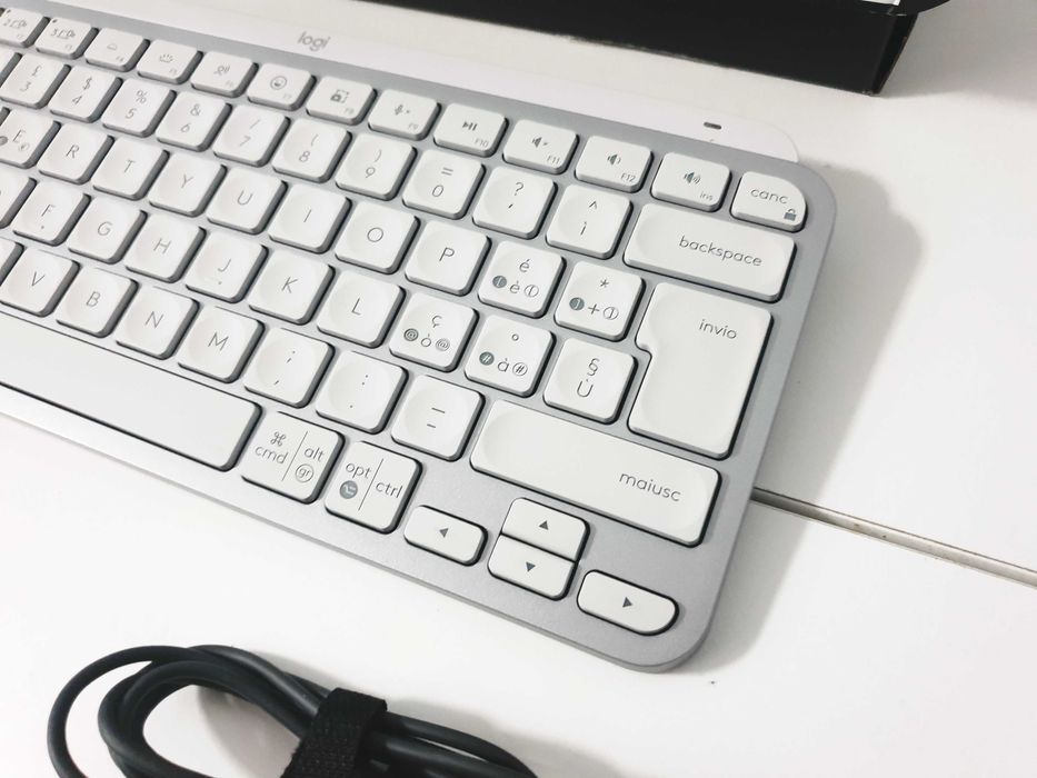 Bezprzewodowa klawiatura Logitech MX Keys Mini