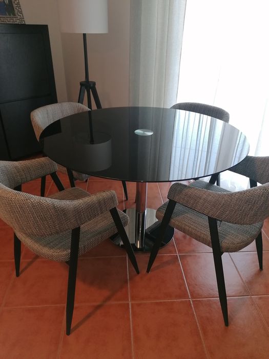 Mesa de jantar redonda