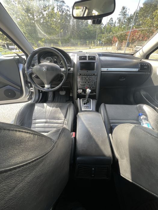 Peugeot desocupar espaco — fotografia 3