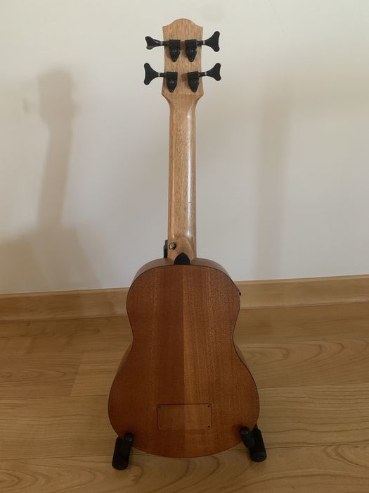 Baixo Ukulele Cascha HH2175 Mahogany
