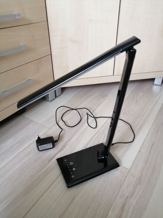 Lampka LED firmy Livarno.