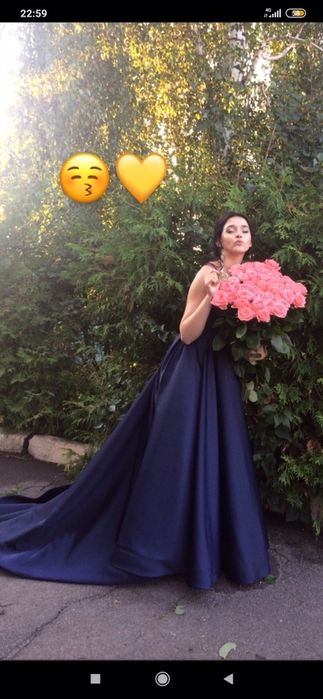 Вечірня сукня