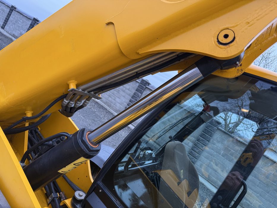JCB 531-70 AGRI 2014р поргущик