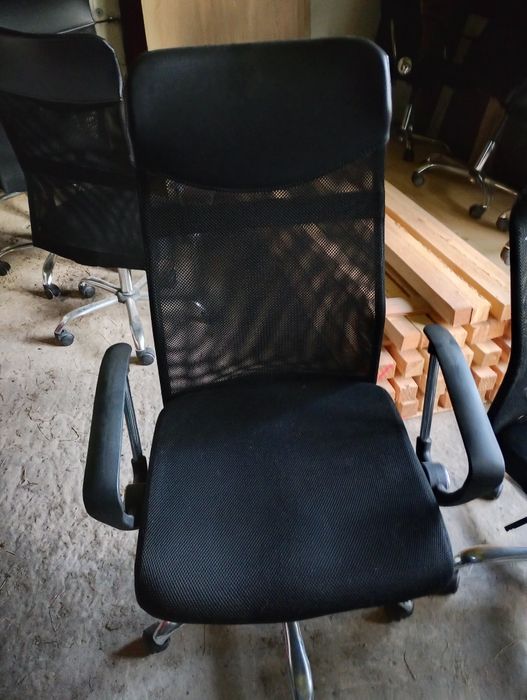 Sprzedam fotele obrotowe