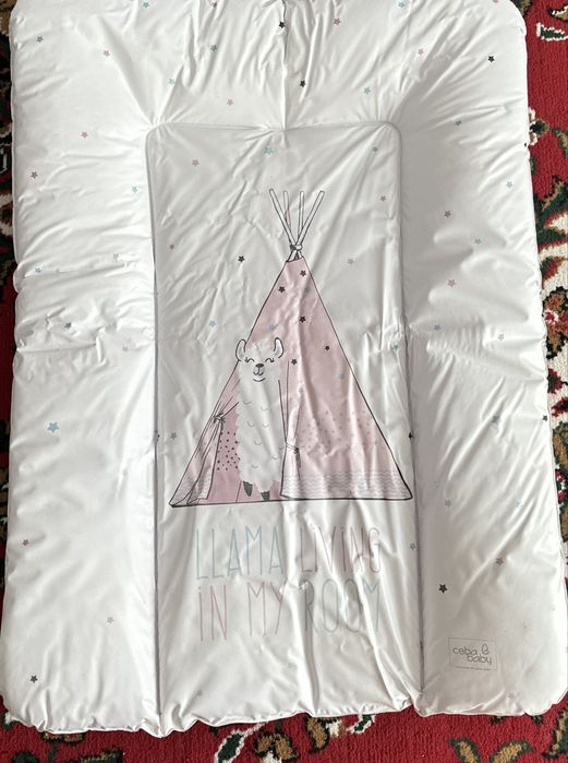 : Пеленальний матрац Ceba Baby “Llama Living in My Room”