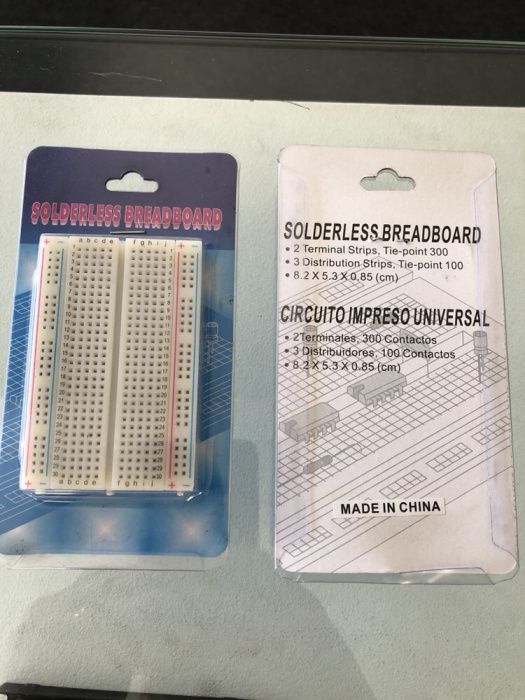 Solderless breadboard 300