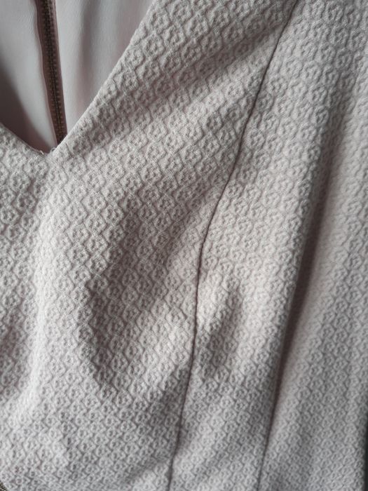 Sukienka Vissavi r. 40