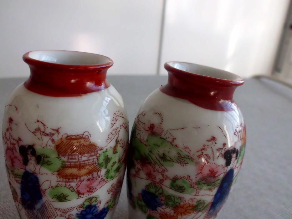 2 jarrinhas orientais antigas
