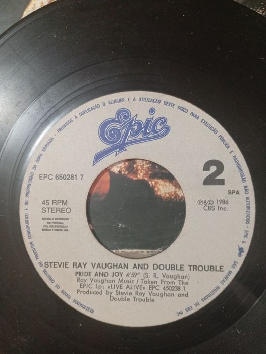 Vendo disco de vinil pequeno, Stevie Ray