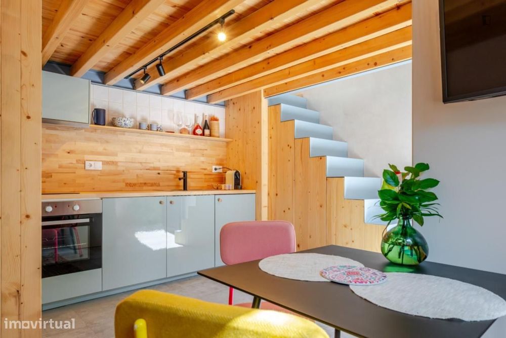 Casa com 1 quartos - localizado em Lordelo do Ouro Porto