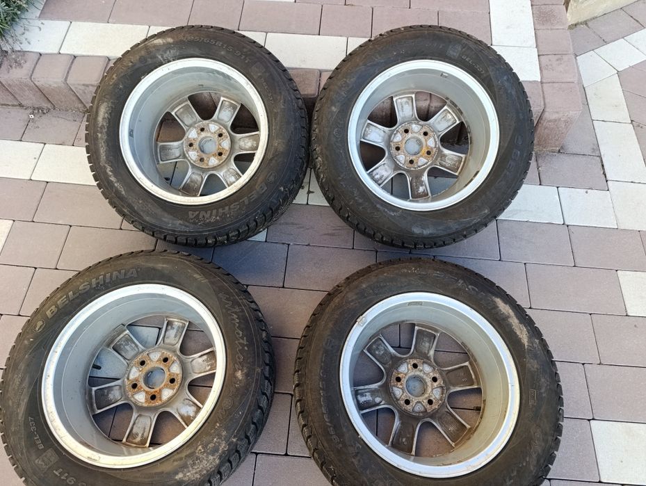 Титани з резиною зимовою