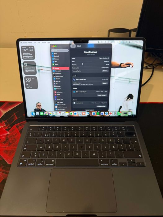 MacBook Air M3 13" – 16 GB RAM – 512 GB SSD – Azul meia noite