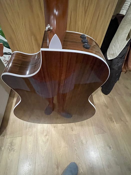 Taylor 414ce-R Tobacco Sunburst (10 anos garantia com fatura)