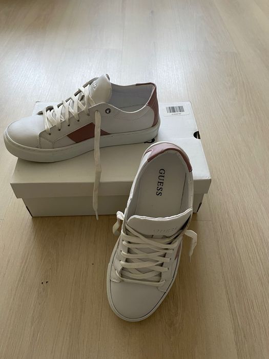 Sneakersy Guess 38 oryginalne