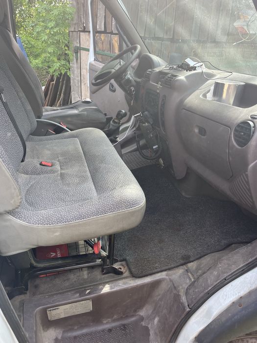 Hakowiec renault mascott 2.8 140km sprawny (iveco) wywrotka