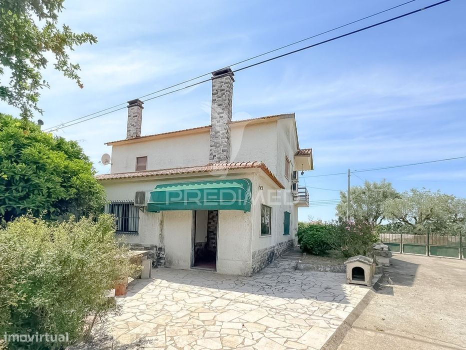 Moradia T3 Isolada - Bodegão - Tomar