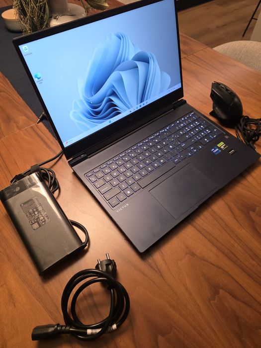 HP Victus RTX 4060 i7 13th 32GB 1TB. Troca/retoma. Fatura, garantia