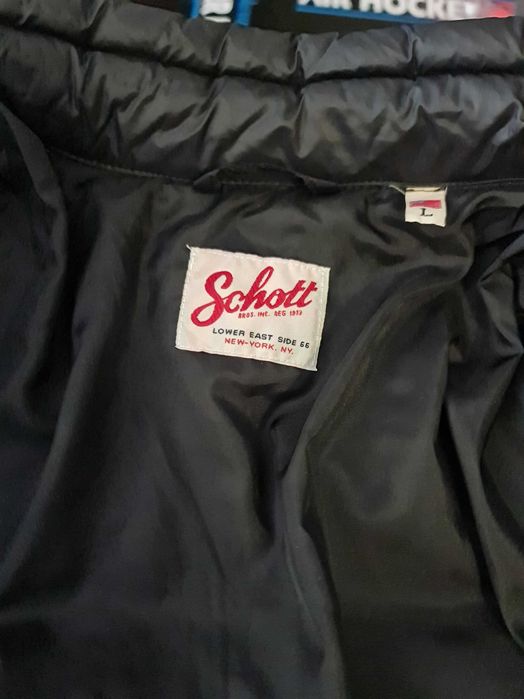 Blusão Schott em bom estado