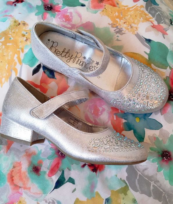 детские туфли для девочки на каблучке серебристые блестящие 12/31