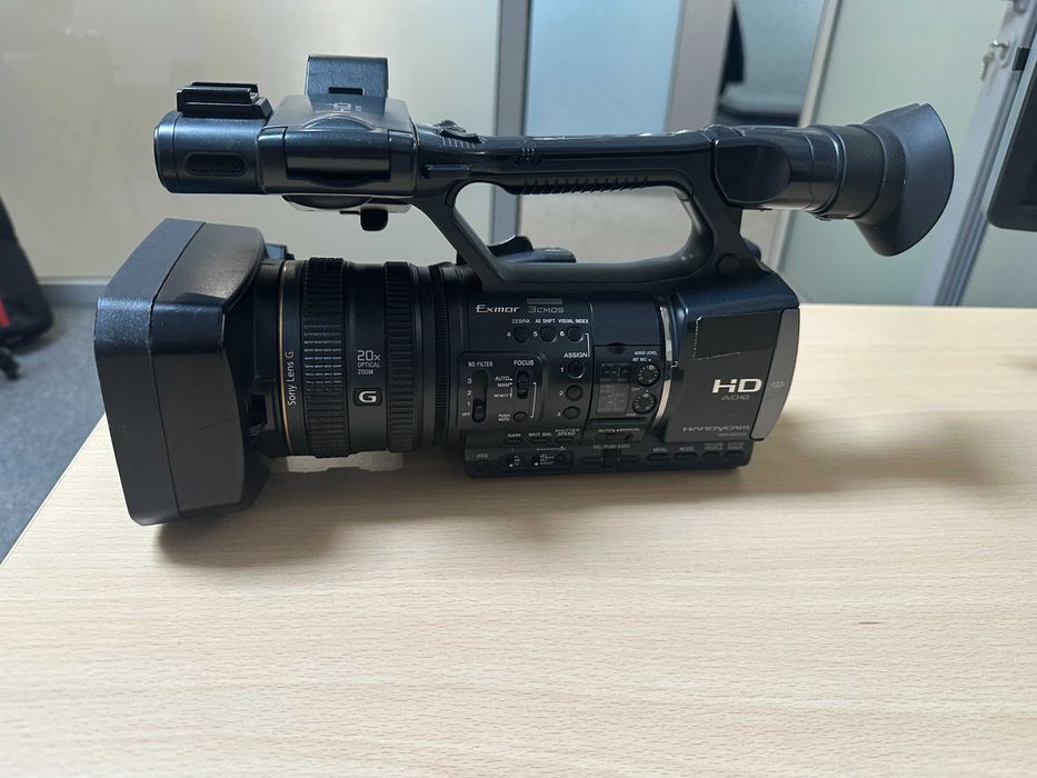 Sony HDR-AX2000E – kamera HD