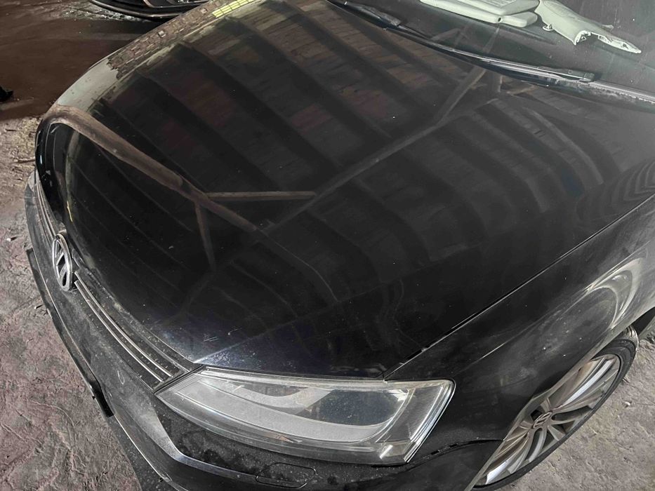 Капот Volkswagen Jetta 6 2010-2018р LD7X, LC9X оригінал б/в в гарному стані LuxuryCars