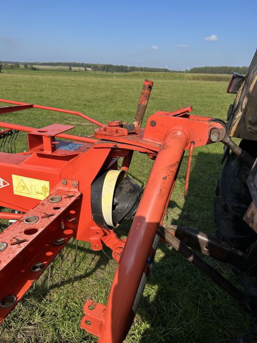 Zgrabiarka karuzelowa Kuhn GA4121 GM Masterdrive
