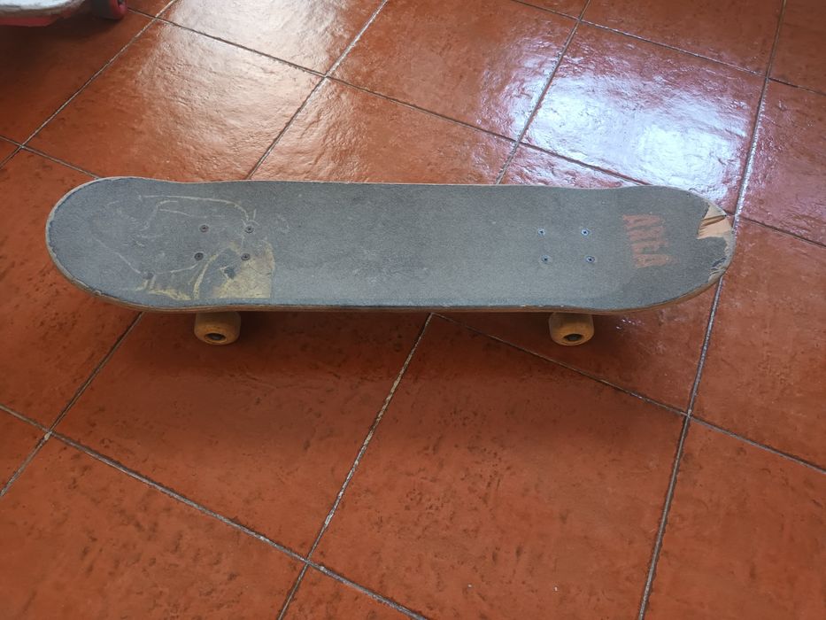 Skate da marca Area