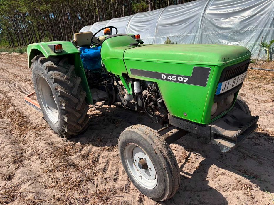 Trator Deutz D4507