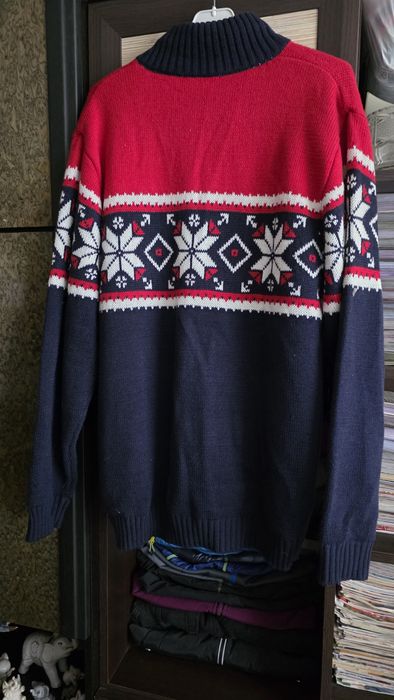 Ciepły sweter Crivit  M.