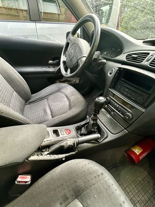 Renault Laguna Grandtour 1.9 DCI 2004 rok