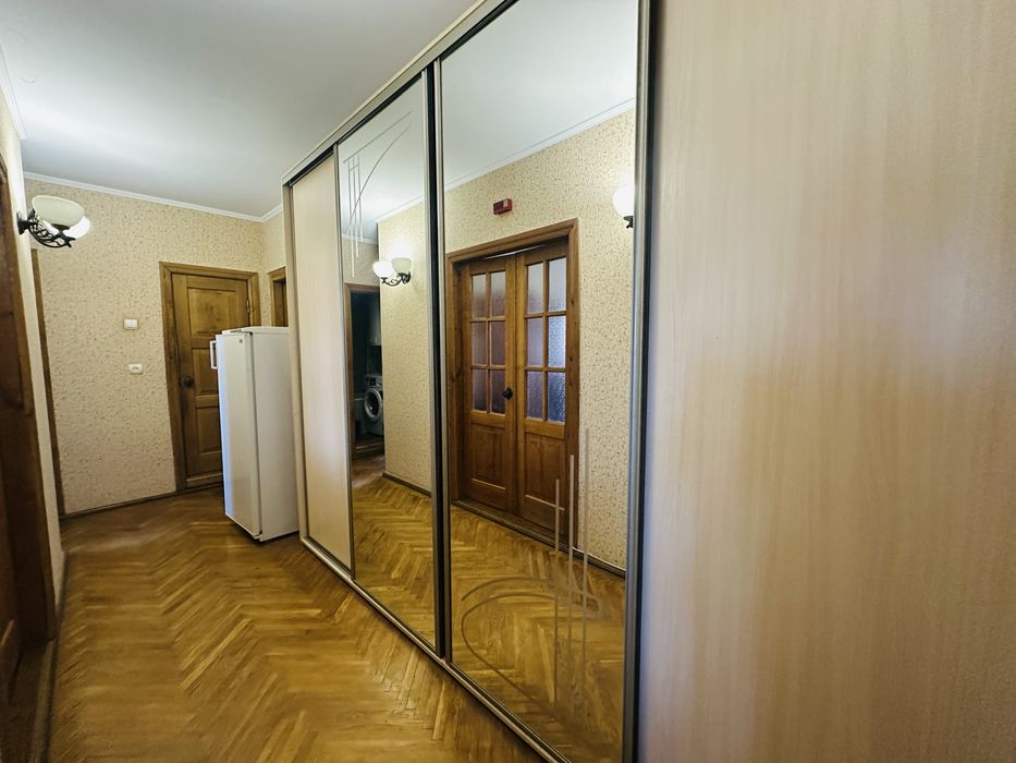 Продам 3-кімнатну квартиру з автономним газовим опаленям