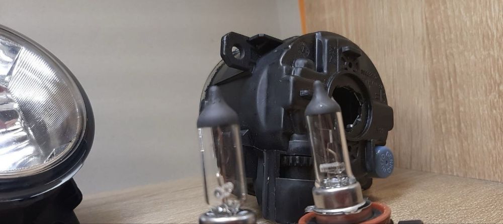 Туманки ford+ лампочки h11