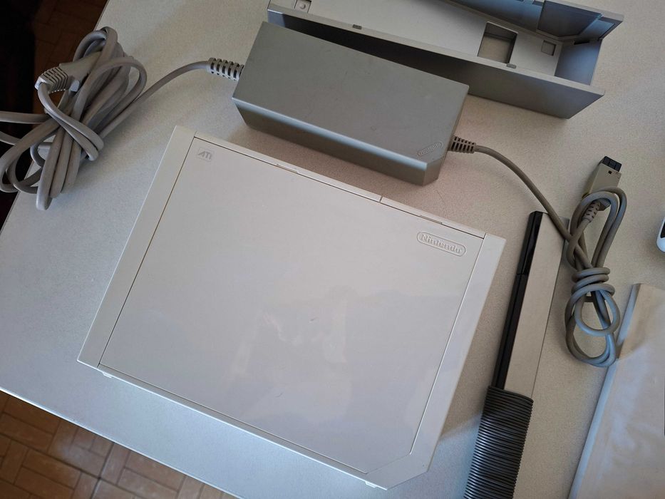 Nintendo Wii Branca 1º Modelo + Acessórios + Caixa *100% Funcional*