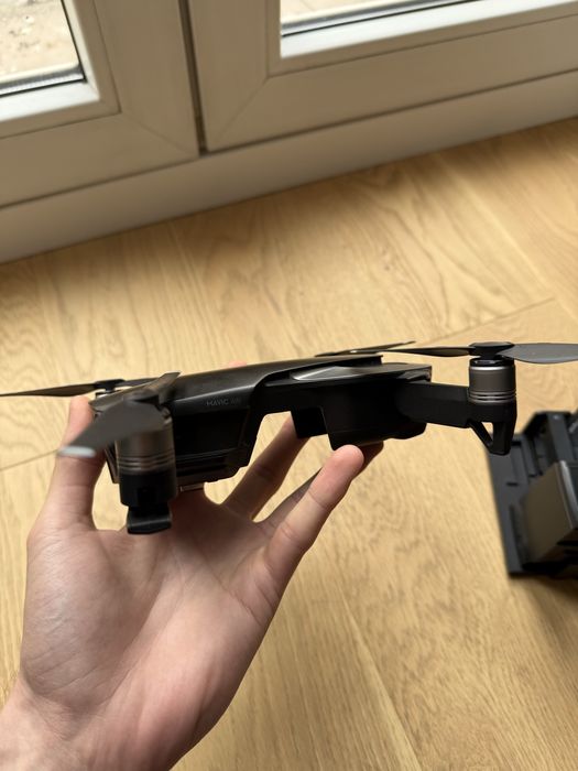 Sprzedam DJI Mavic Air Fly More Combo