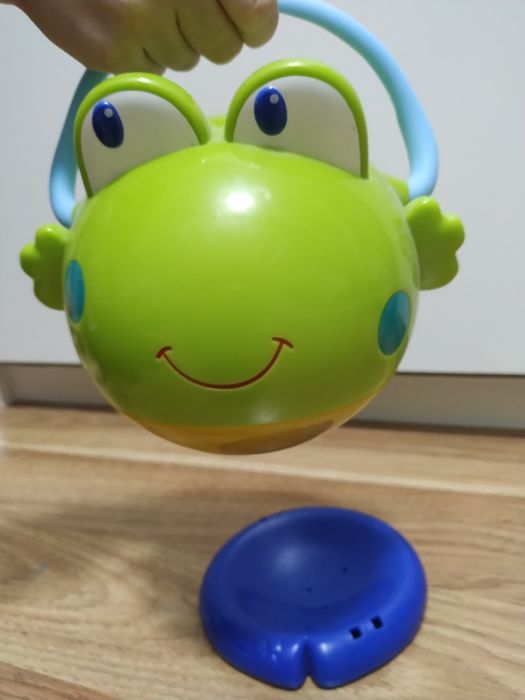 Bright Starts, projektor, lampka żabka 3w1, melodie