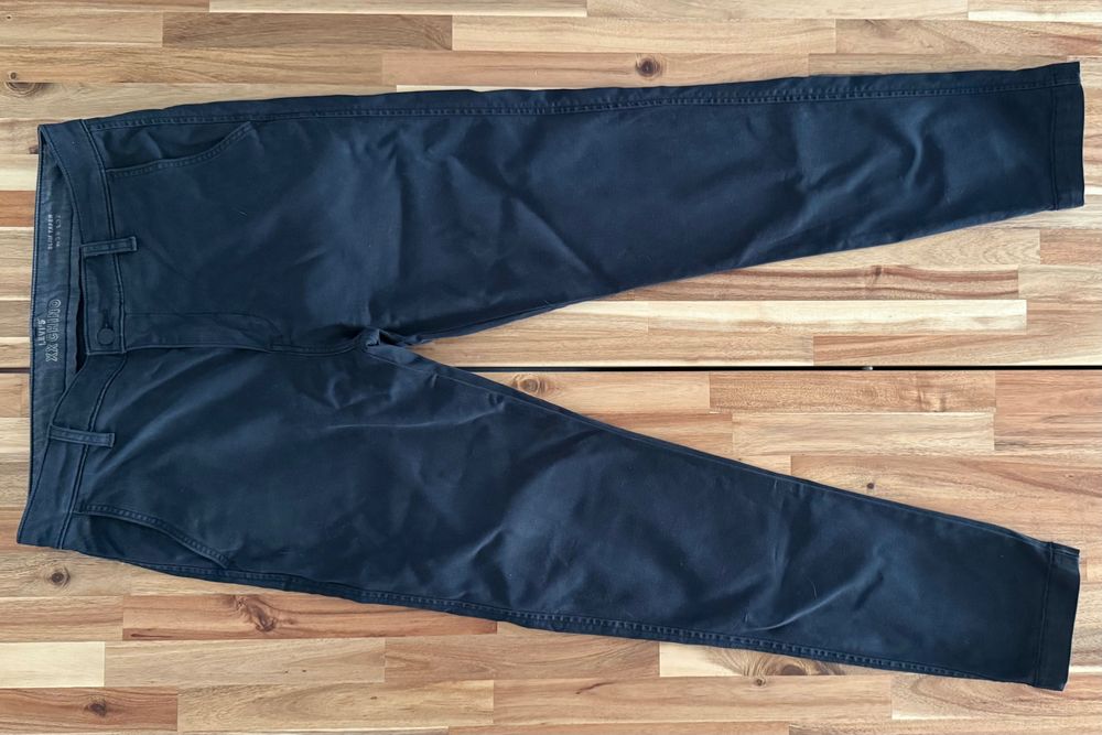 Calças Levi's XX Chino Slim Taper, 33W 32L, como novas