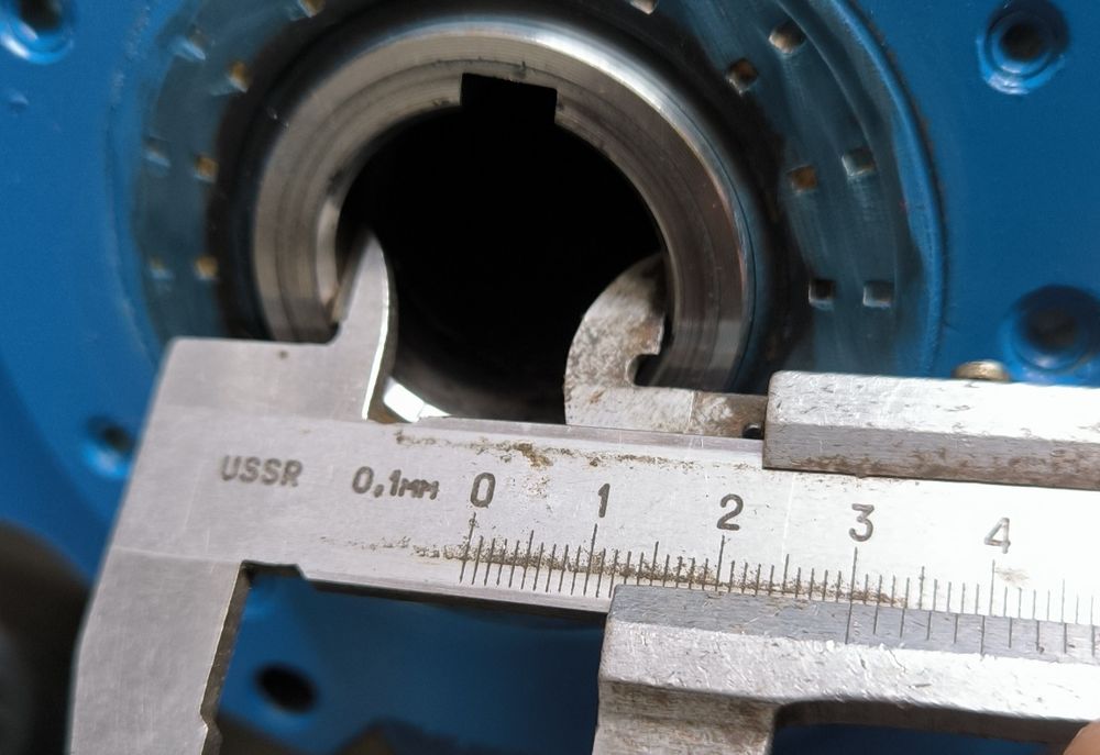 0,37 квт 60 об. Мотор редуктор з тормозом. Моторедуктор.