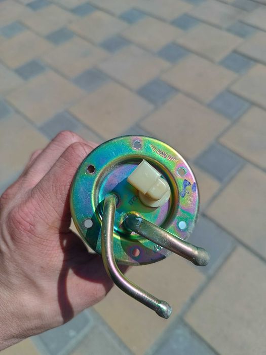 Датчик Уровня Топлива ВАЗ 2108-09  Новый Импортный Датчик Поплавок