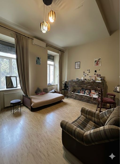 Продаж 3 кім. квартири вул. Собранецька