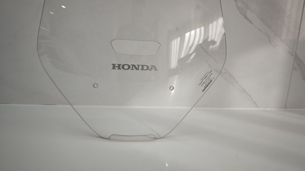 Parabrisas Honda ADV 350

Só vendo em mão na zona de Linda-a-Velha e Algés