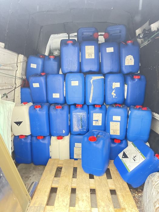 Bidoes de 20 litros vazios usados cada 2euros