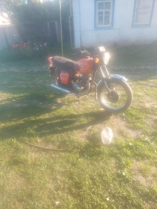 Продам  Іж планета 3