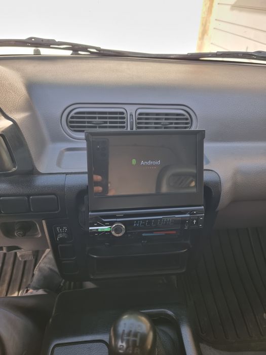 Vendo Nissan Vanette  Cargo 2.3HD 5 Lugares