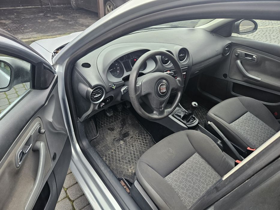 1.4B +LPG polski salon