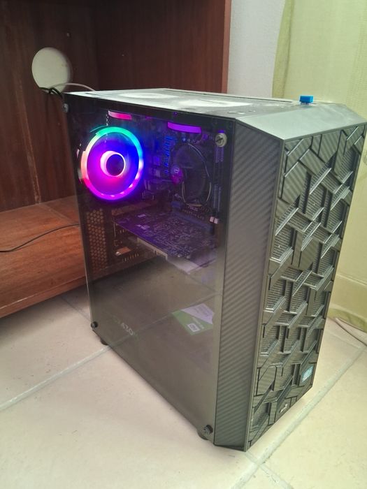 Pc gaming secretária